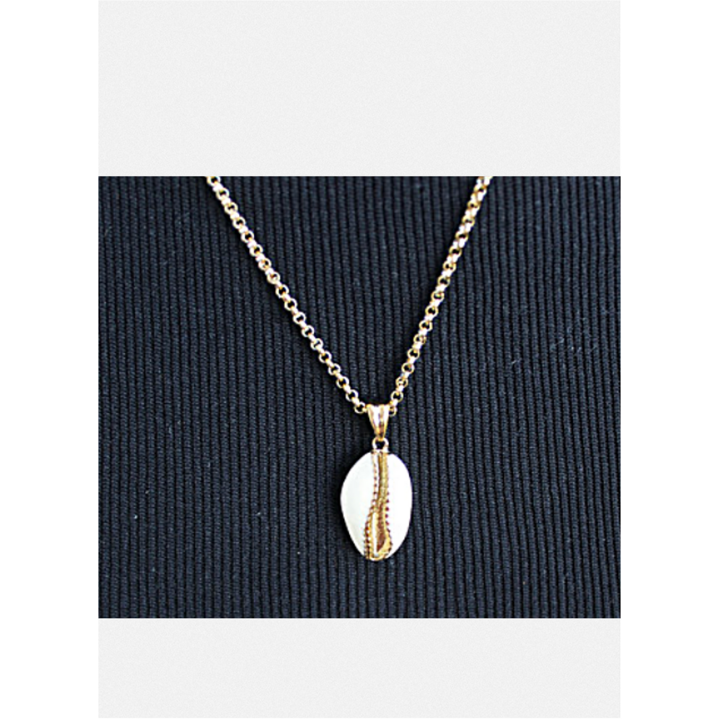 Nana - Cowrie Necklace